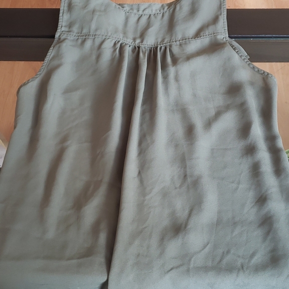 Blouse - Picture 3 of 3